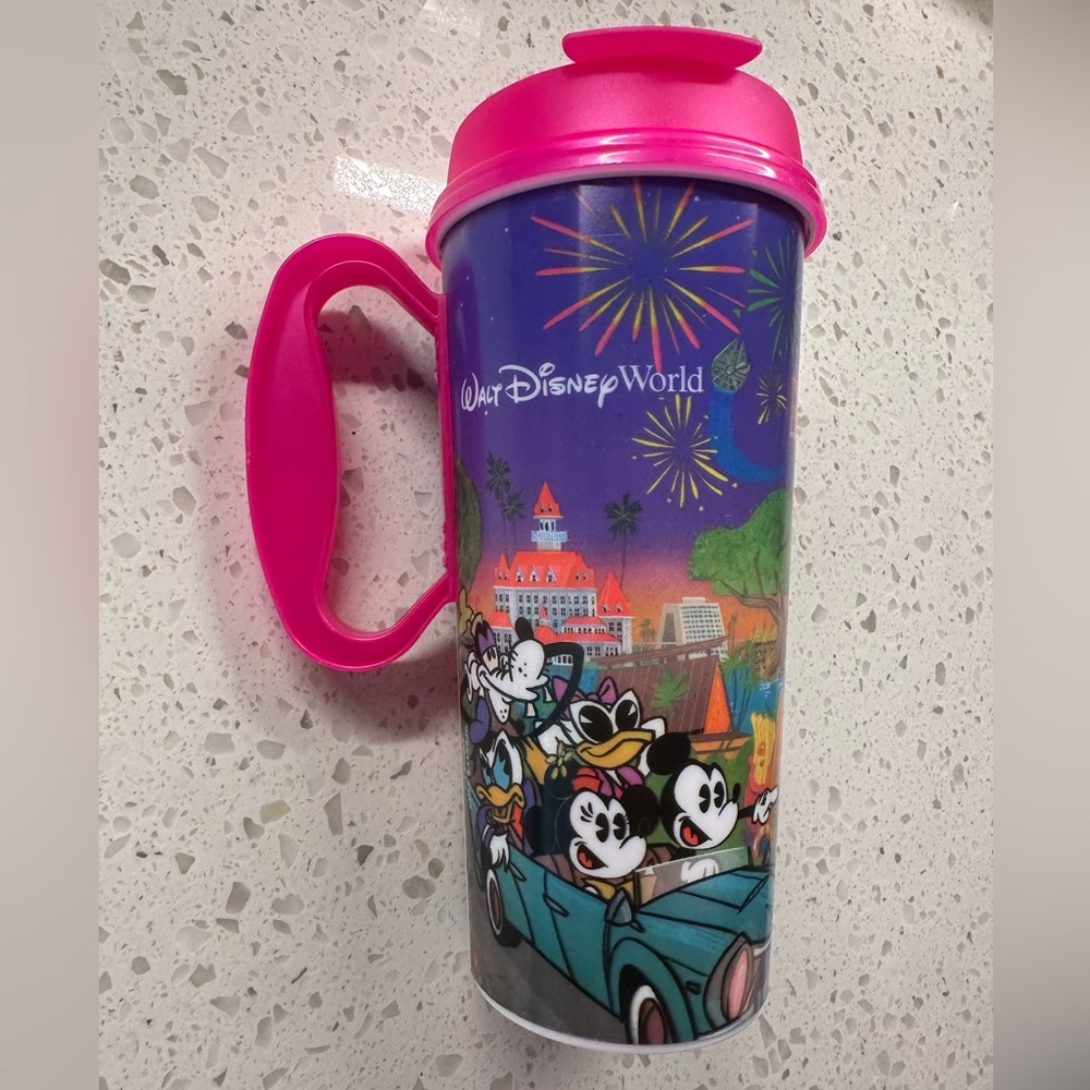 NEW never used Walt Disney World Coffee Mug
